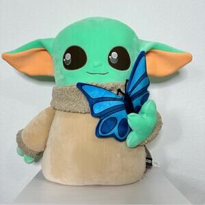 NEW Star Wars The Mandalorian The Child Grogu Cuddle Plush W/ Butterfly